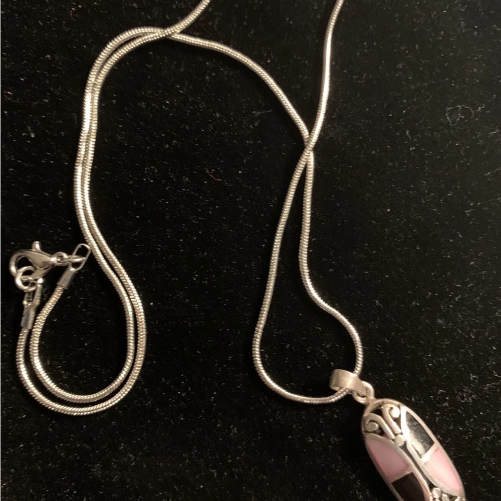 Vintage 70 s onyx & rose quartz on real  Silver and Pink Pendant Necklace 16”